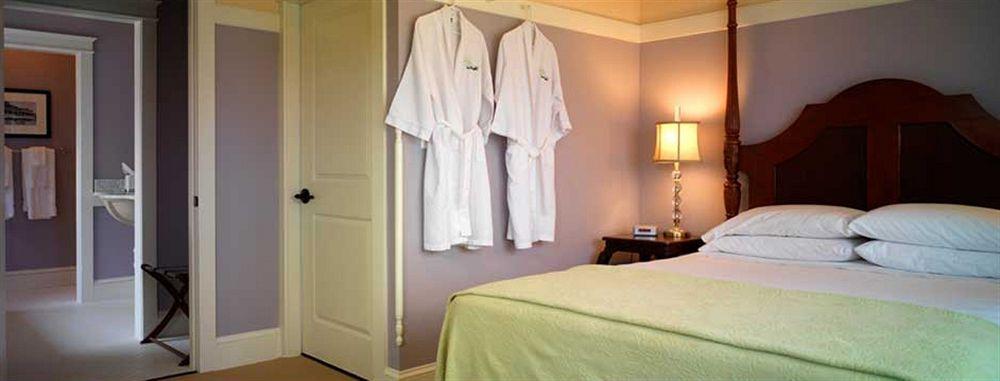 Beach Spa Bed & Breakfast バージニアビーチ エクステリア 写真