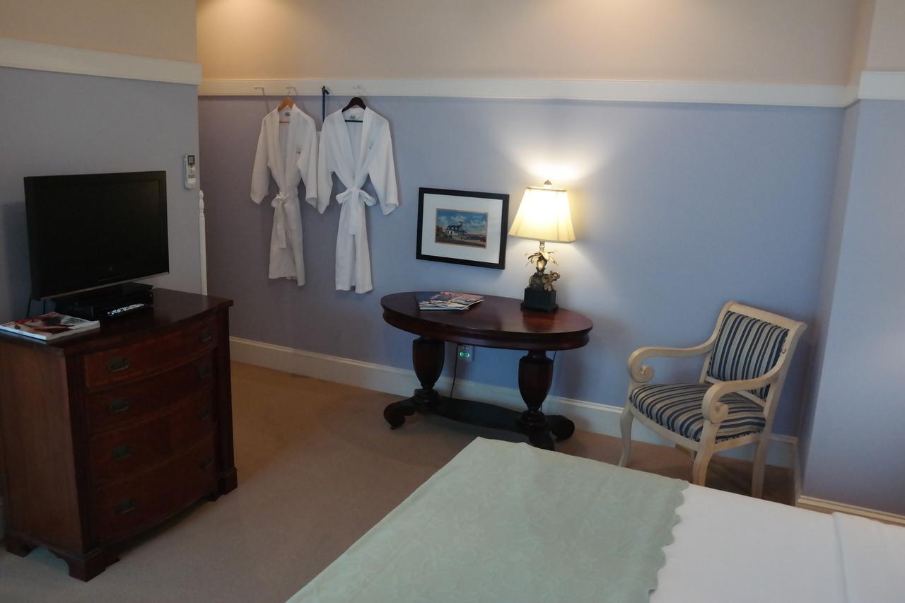 Beach Spa Bed & Breakfast バージニアビーチ 部屋 写真